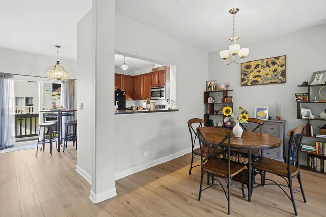 $289,990 | 1436 New Haven Drive, Cary, IL 60013