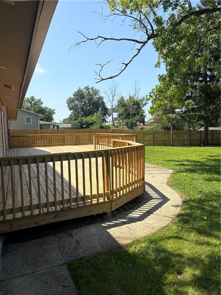 1681 North Oakcrest Avenue Decatur, IL 62526 - Photo 5 of 35 Gallery Image 5