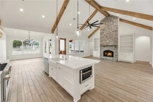 $799,999 | 5683 Mill Water Court, Bryan, TX 77808