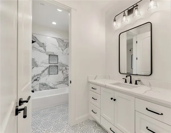 $799,999 | 5683 Mill Water Court, Bryan, TX 77808