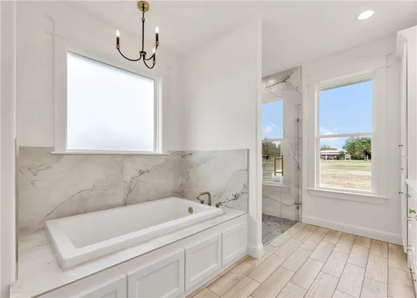 $799,999 | 5683 Mill Water Court, Bryan, TX 77808