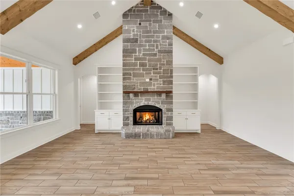 $799,999 | 5683 Mill Water Court, Bryan, TX 77808