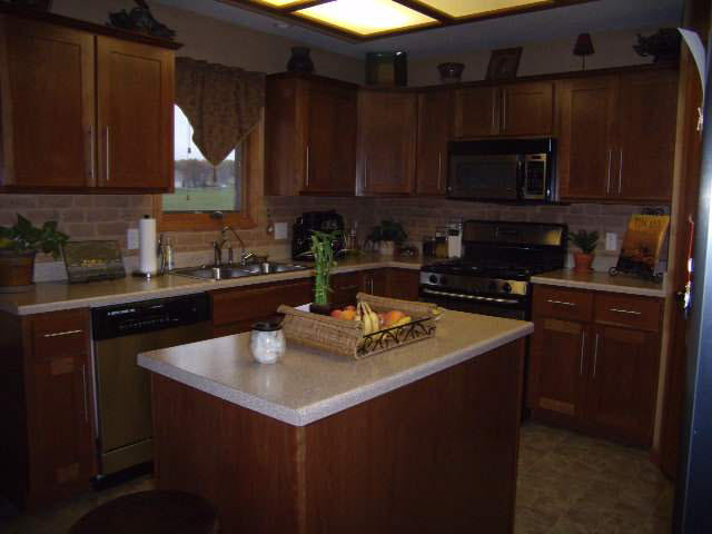 7755 North Silver Road Fremont, IN 46737 - Photo 4 of 25