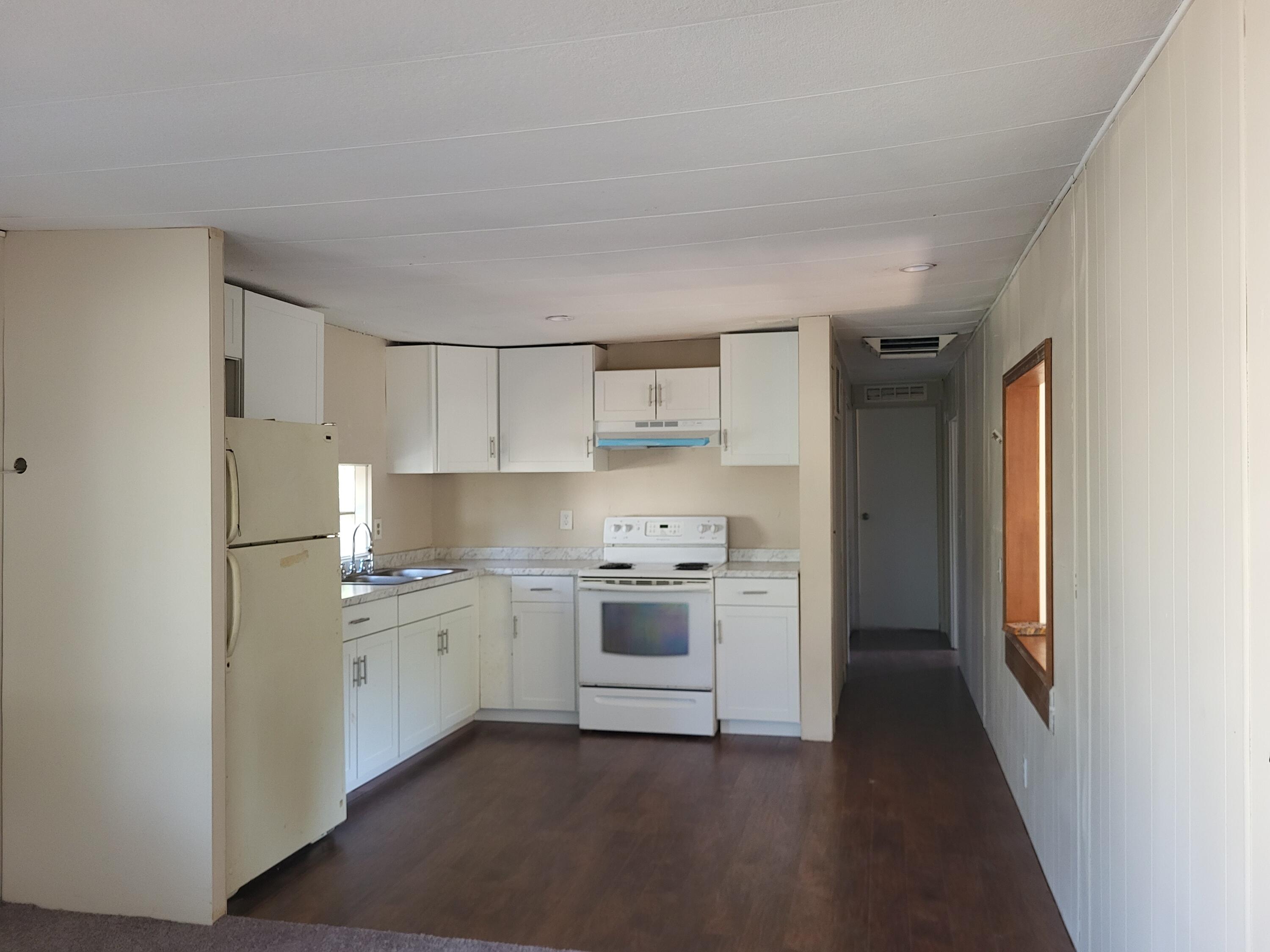 421 Stevens Road, Unit 46 Eagle Point, OR 97524 - Photo 15 of 24 20250904_114451