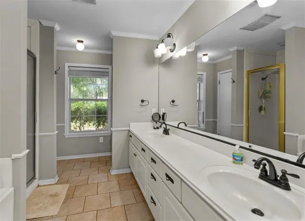 $550,000 | 140 Eastwood Drive, Milam, TX 75959