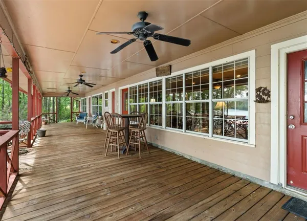 $550,000 | 140 Eastwood Drive, Milam, TX 75959