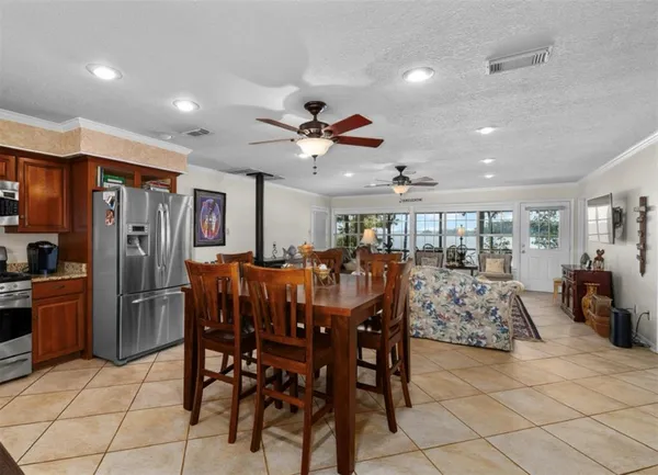 $550,000 | 140 Eastwood Drive, Milam, TX 75959