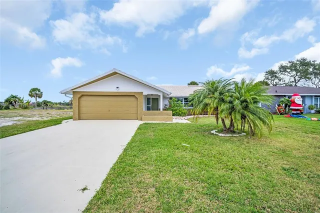 $3,000 | 4001 Topsail Trail, New Port Richey, FL 34652