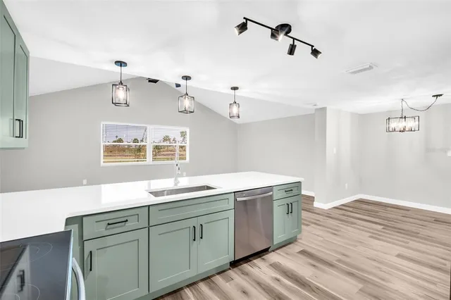 $3,000 | 4001 Topsail Trail, New Port Richey, FL 34652