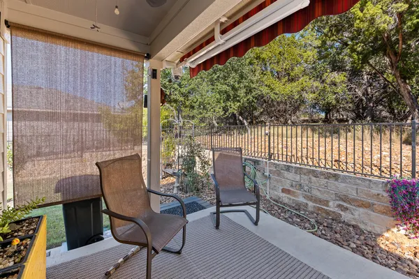 a picture of a wall with a kitchen