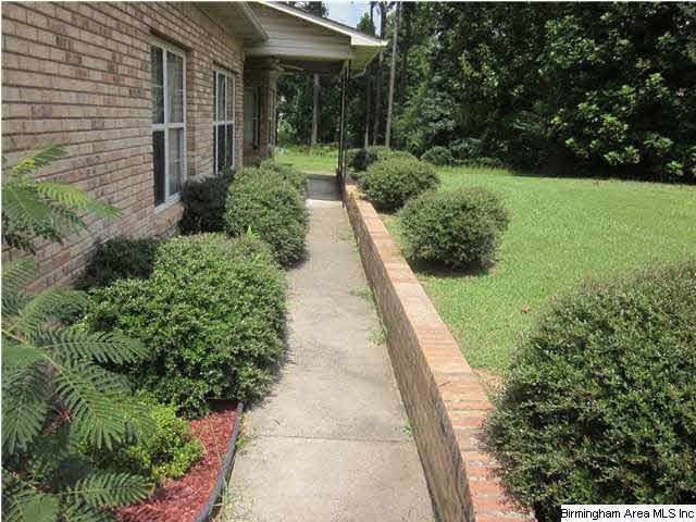 404 14th Place Pleasant Grove, AL 35127 - Photo 8 of 29