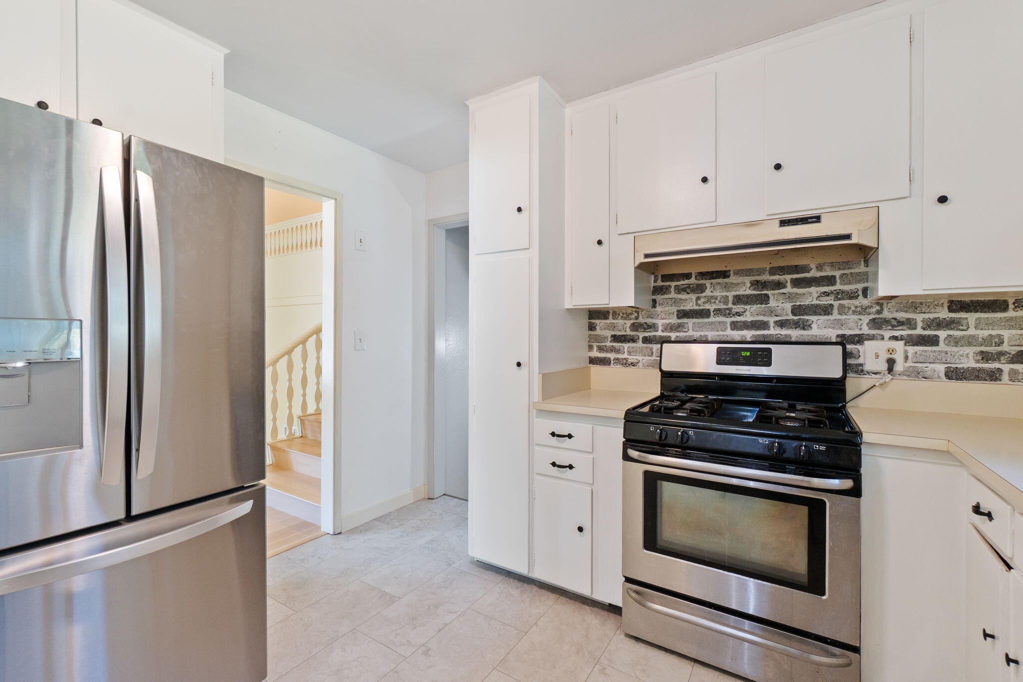 5039 Bidwell Road Redding, CA 96001 - Photo 10 of 41 13-web-or-mls-BiggerFlow Real Estate Med