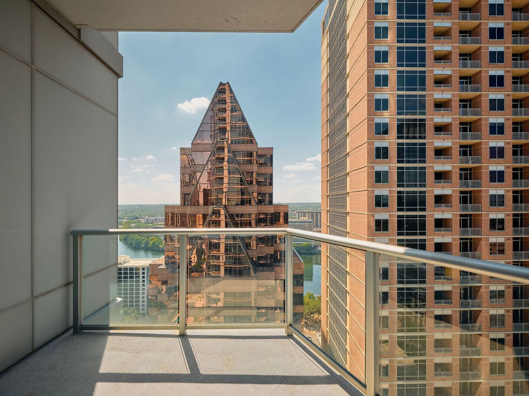 200 Congress Avenue, Unit 23C Austin, TX 78701 - Photo 12 of 40 a view of a balcony