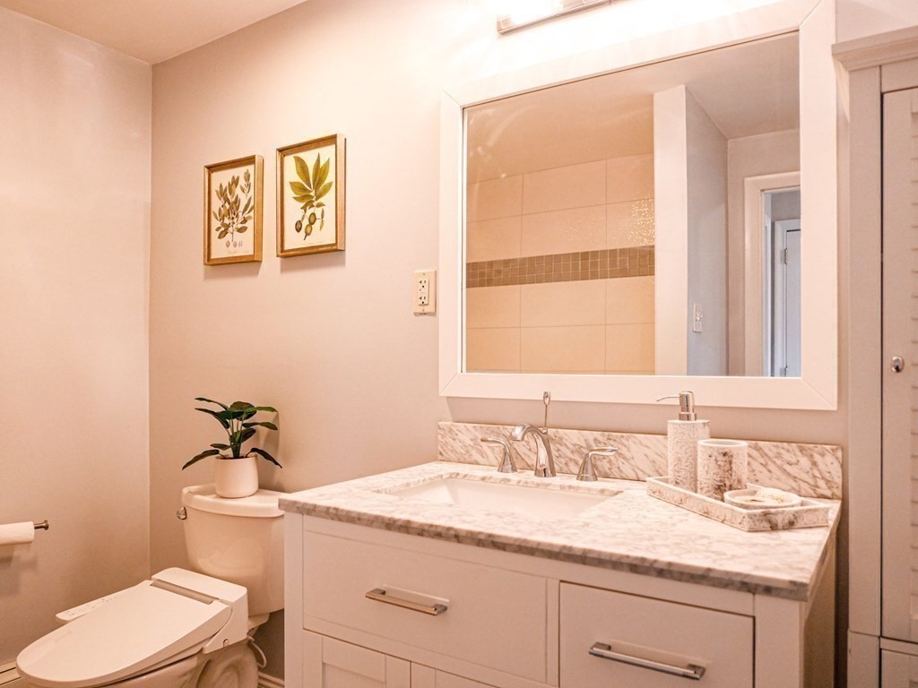 33 Lillian Road Lexington, MA 02420 - Photo 22 of 34 Gallery Image 22