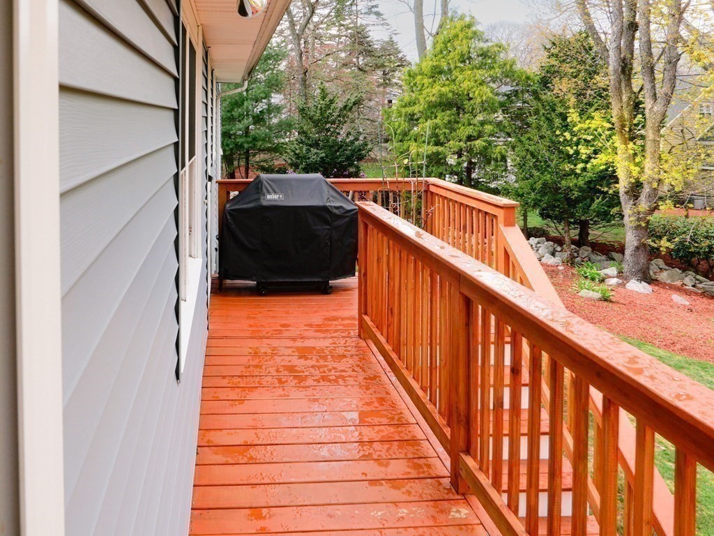 33 Lillian Road Lexington, MA 02420 - Photo 30 of 34 Gallery Image 30