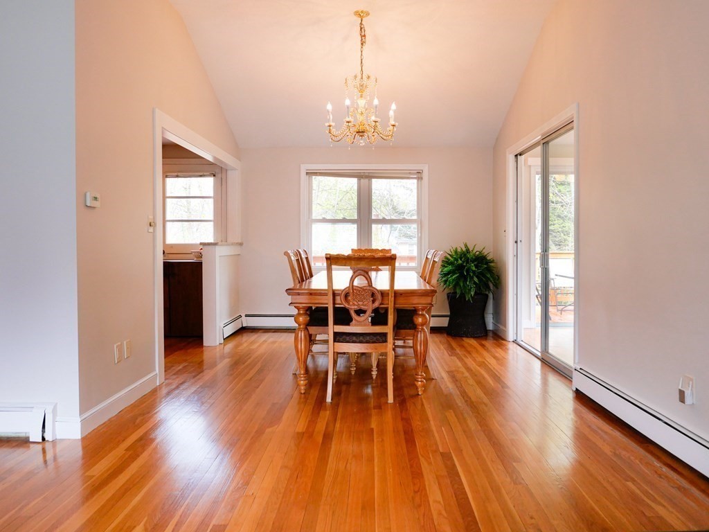 33 Lillian Road Lexington, MA 02420 - Photo 8 of 34 Gallery Image 8