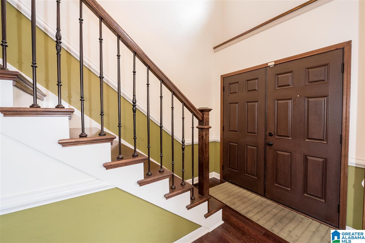 801 Rockbridge Road Birmingham, AL 35216 - Photo 4 of 50