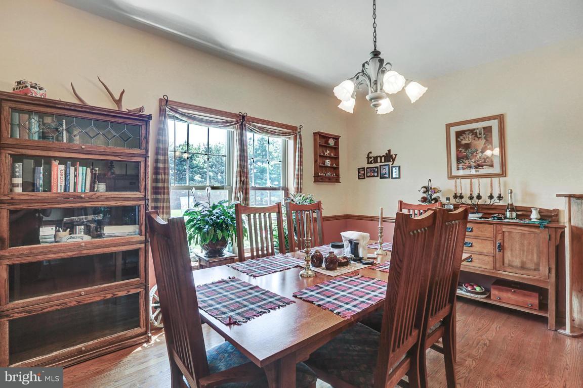 654 North Strickler Road Manheim, PA 17545 - Photo 8 of 59
