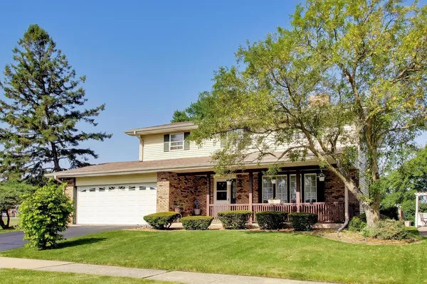 $375,000 | 18026 State Line Avenue, Lansing, IL 60438