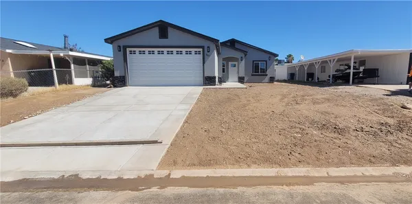 $290,000 | 961 Church Street, Bullhead City, AZ 86442