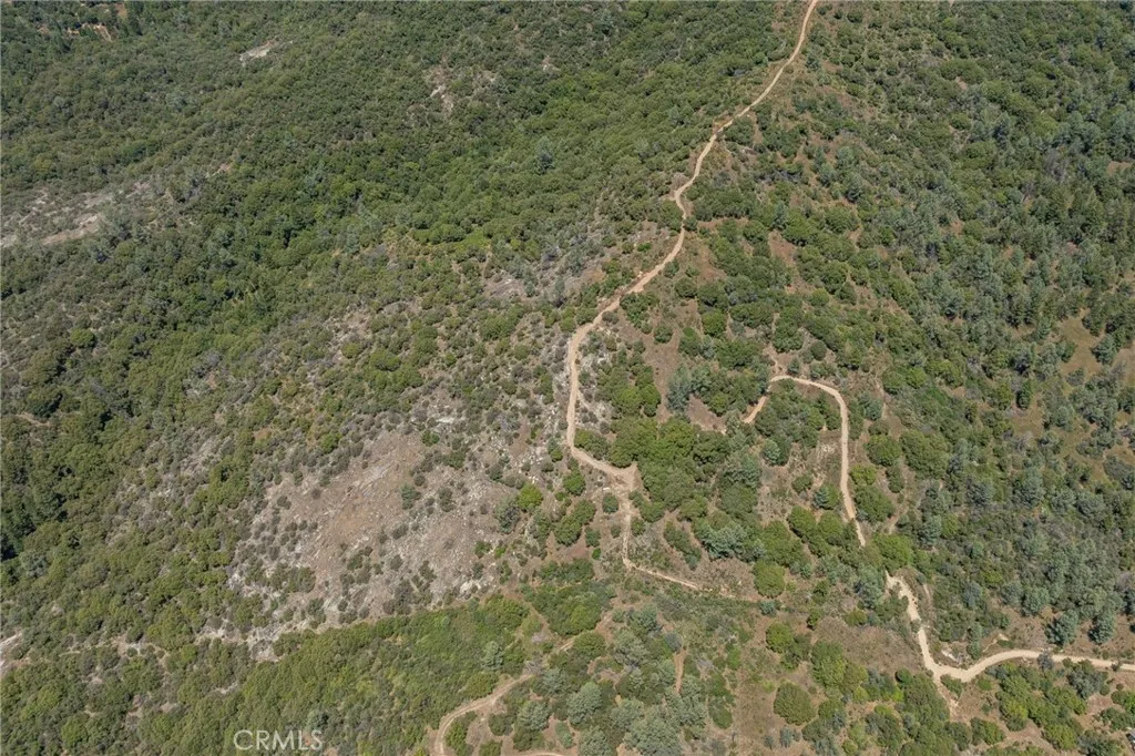 49 Old Yosemite Road Oakhurst, CA 93644 - Photo 37 of 41