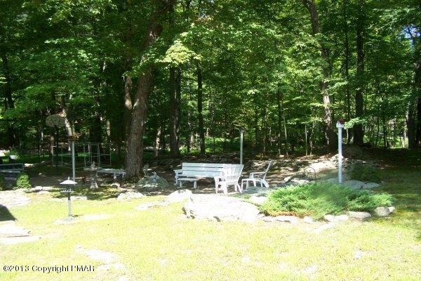 2149 Eagle Path Bushkill, PA 18324 - Photo 17 of 18 Backyard