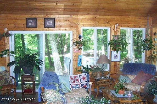 2149 Eagle Path Bushkill, PA 18324 - Photo 8 of 18 Florida room