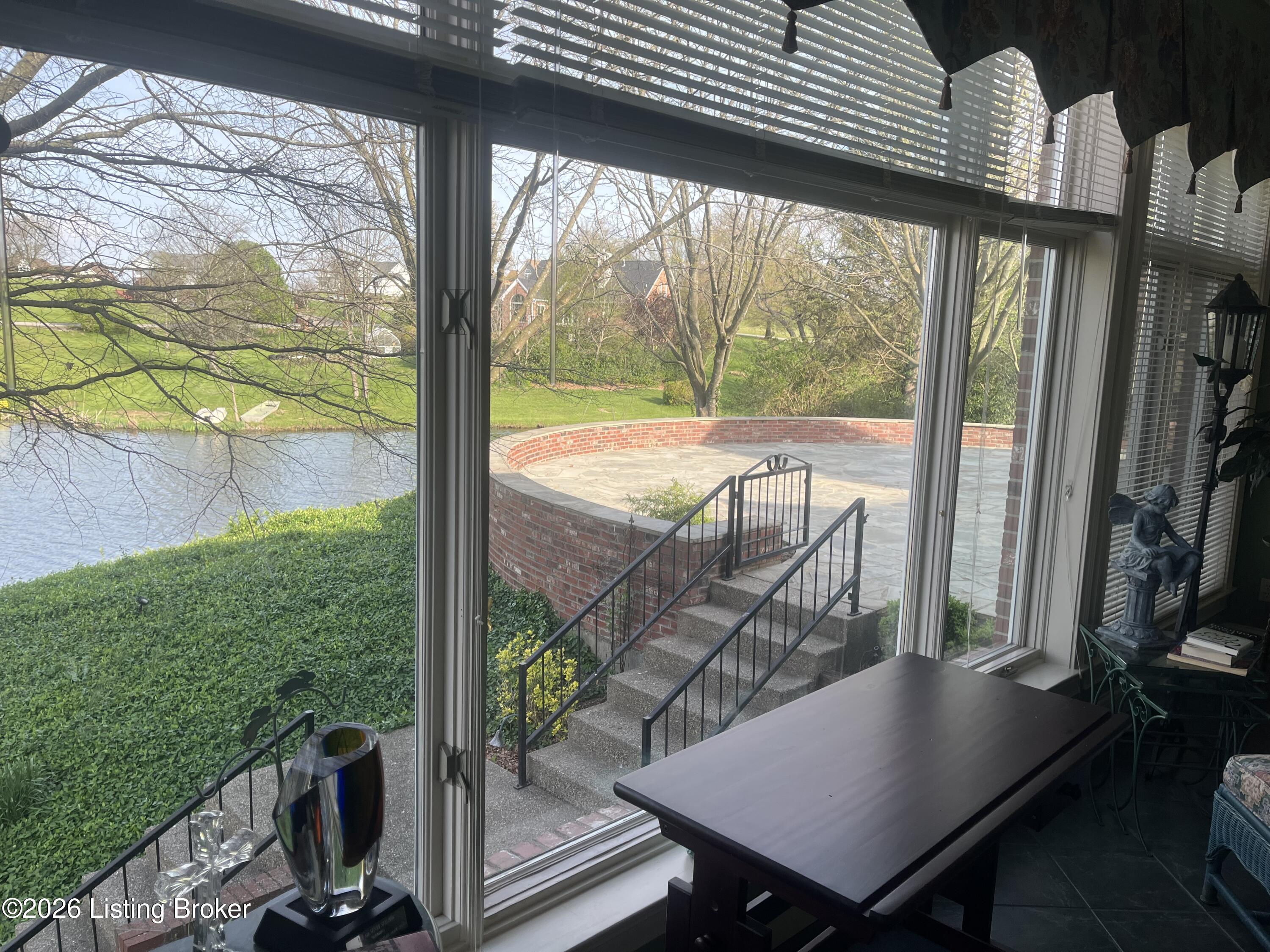 2025 Lincoln Park Road Springfield, KY 40069 - Photo 61 of 72 sun room view of lake