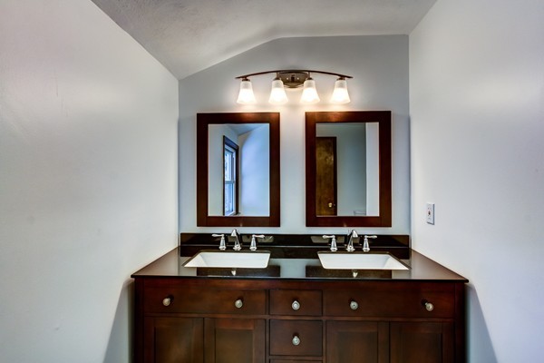 4 Northgate Road Northborough, MA 01532 - Photo 11 of 22 Gallery Image 11
