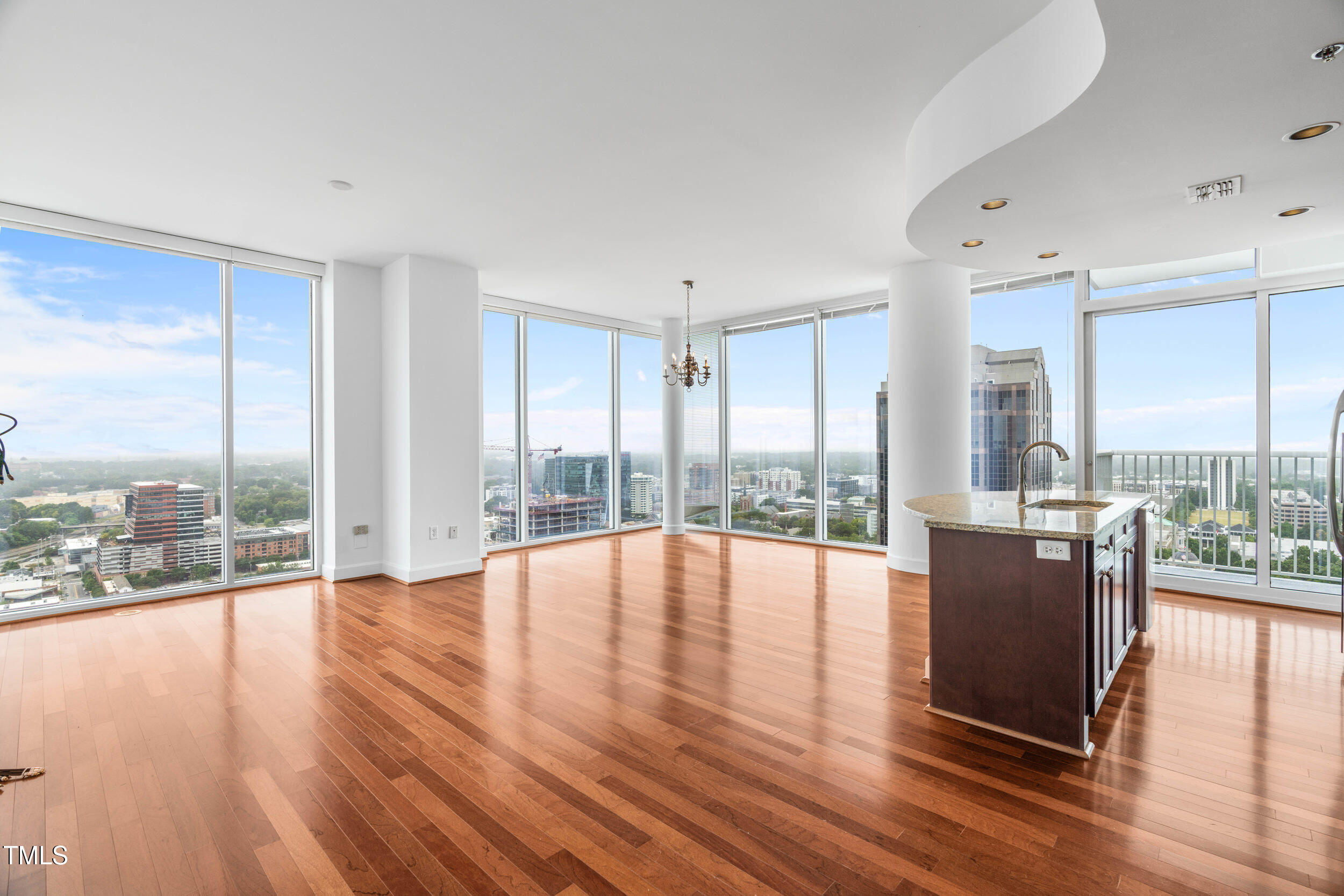 301 Fayetteville Street, Unit 2601 Raleigh, NC 27601 - Photo 2 of 41 dsc02582