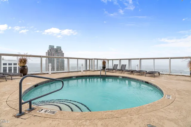 $750,000 | 301 Fayetteville Street, Unit 2601, Raleigh, NC 27601