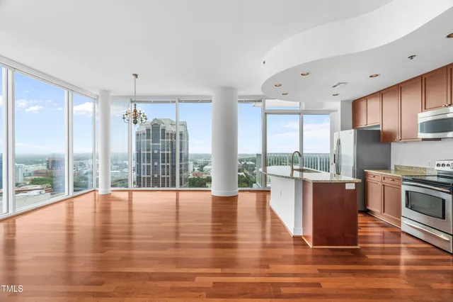 $750,000 | 301 Fayetteville Street, Unit 2601, Raleigh, NC 27601