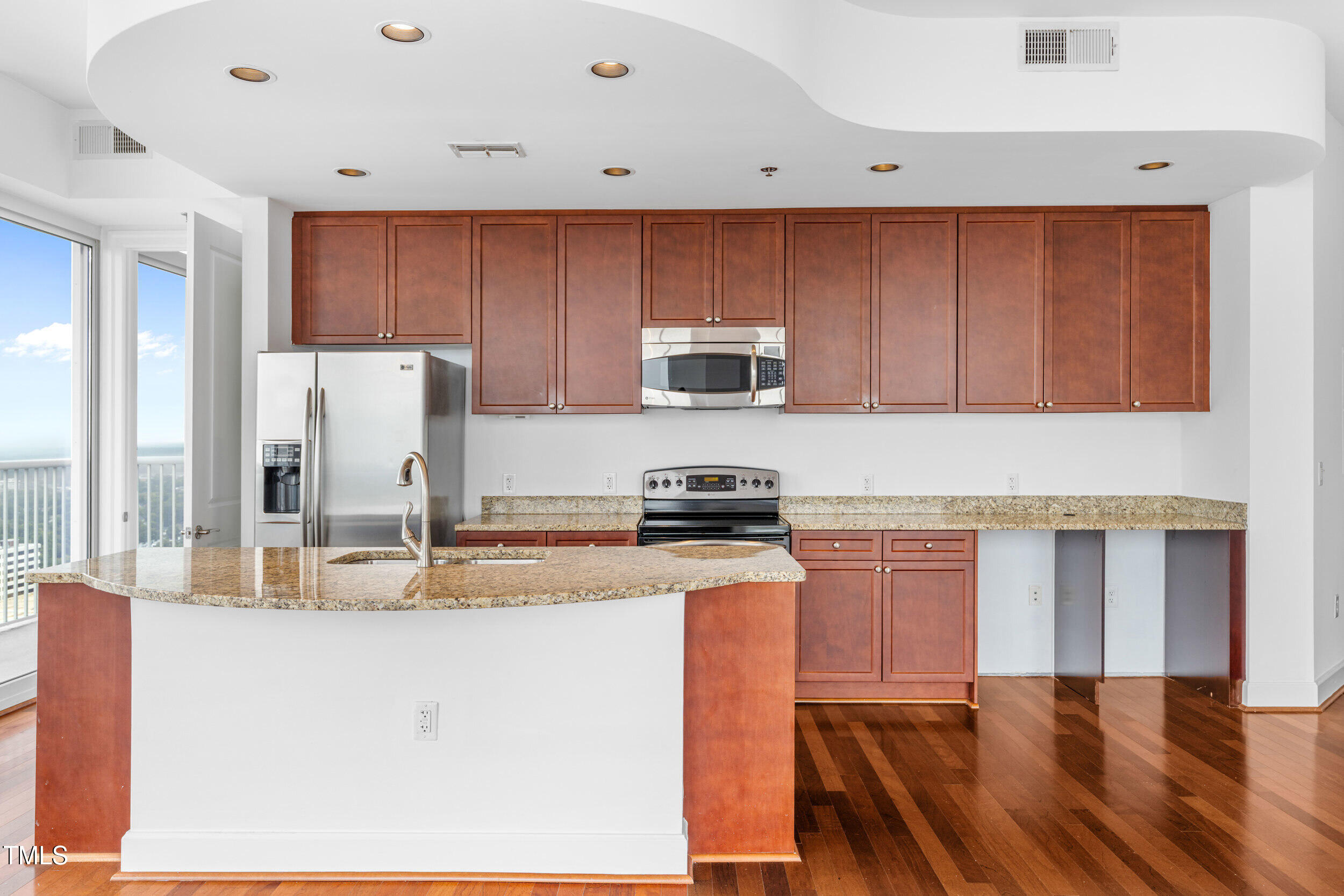 301 Fayetteville Street, Unit 2601 Raleigh, NC 27601 - Photo 10 of 41 dsc02606