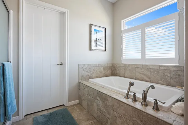 $589,000 | 1009 North Monkhouse Drive, Port Bolivar, TX 77650