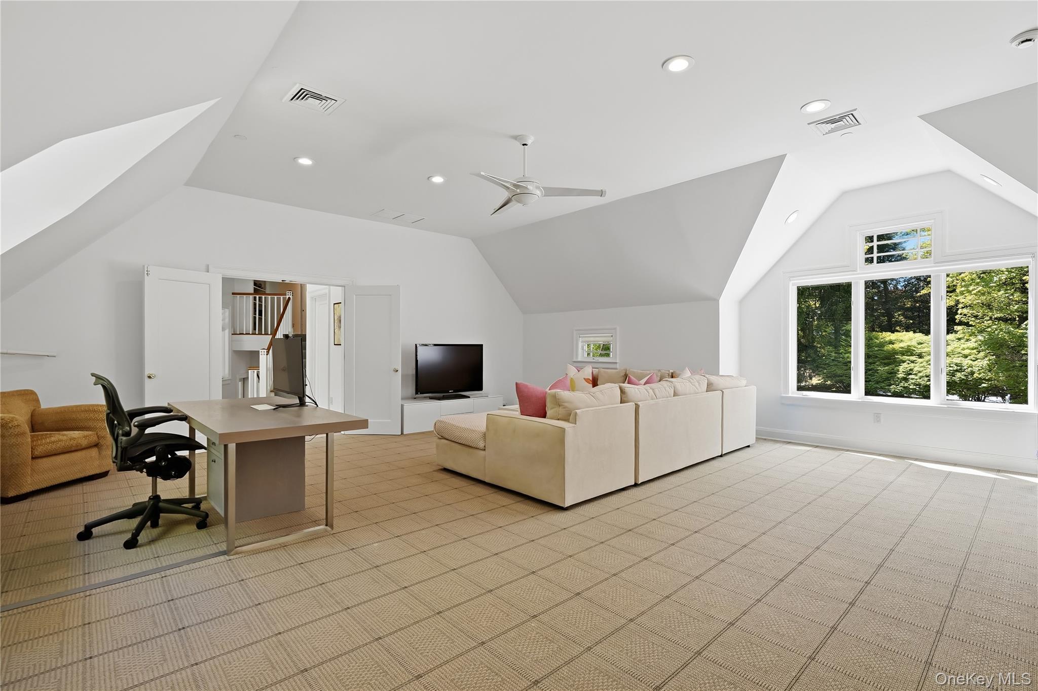 22 Petersville Road Mount Kisco, NY 10549 - Photo 31 of 47