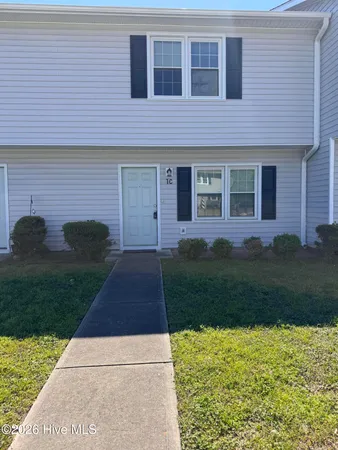 $1,380 | 1 C Port W Court, Unit C, Swansboro, NC 28584