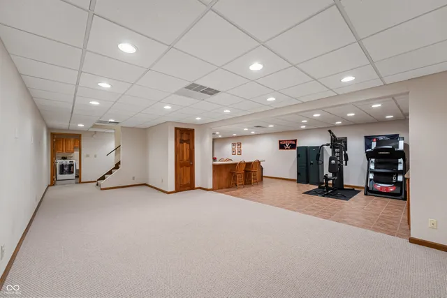 $809,900 | 8304 West Mulligan Lane, Columbus, IN 47201