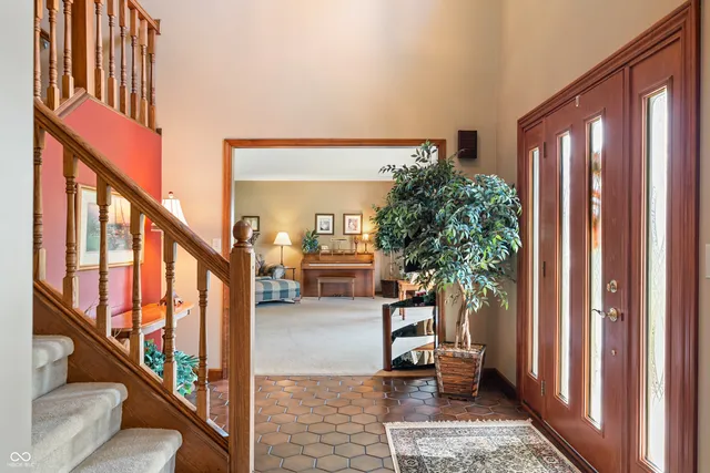 $809,900 | 8304 West Mulligan Lane, Columbus, IN 47201