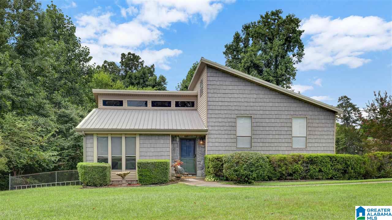 104 Pinehurst Road Trussville, AL 35173 - Photo 1 of 24