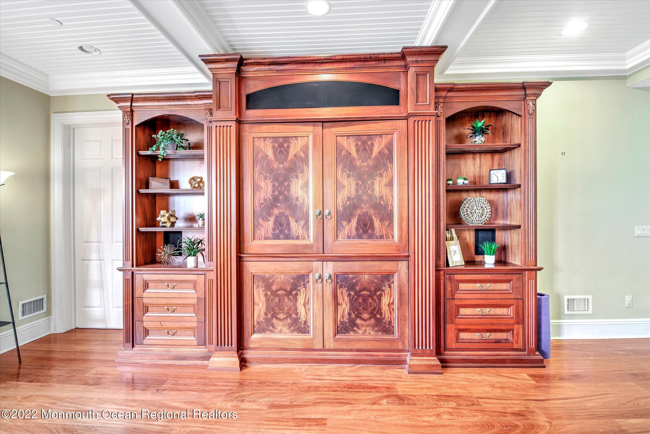 332 Oval Road, Unit 332 Manasquan, NJ 08736 - Photo 14 of 38 DEN