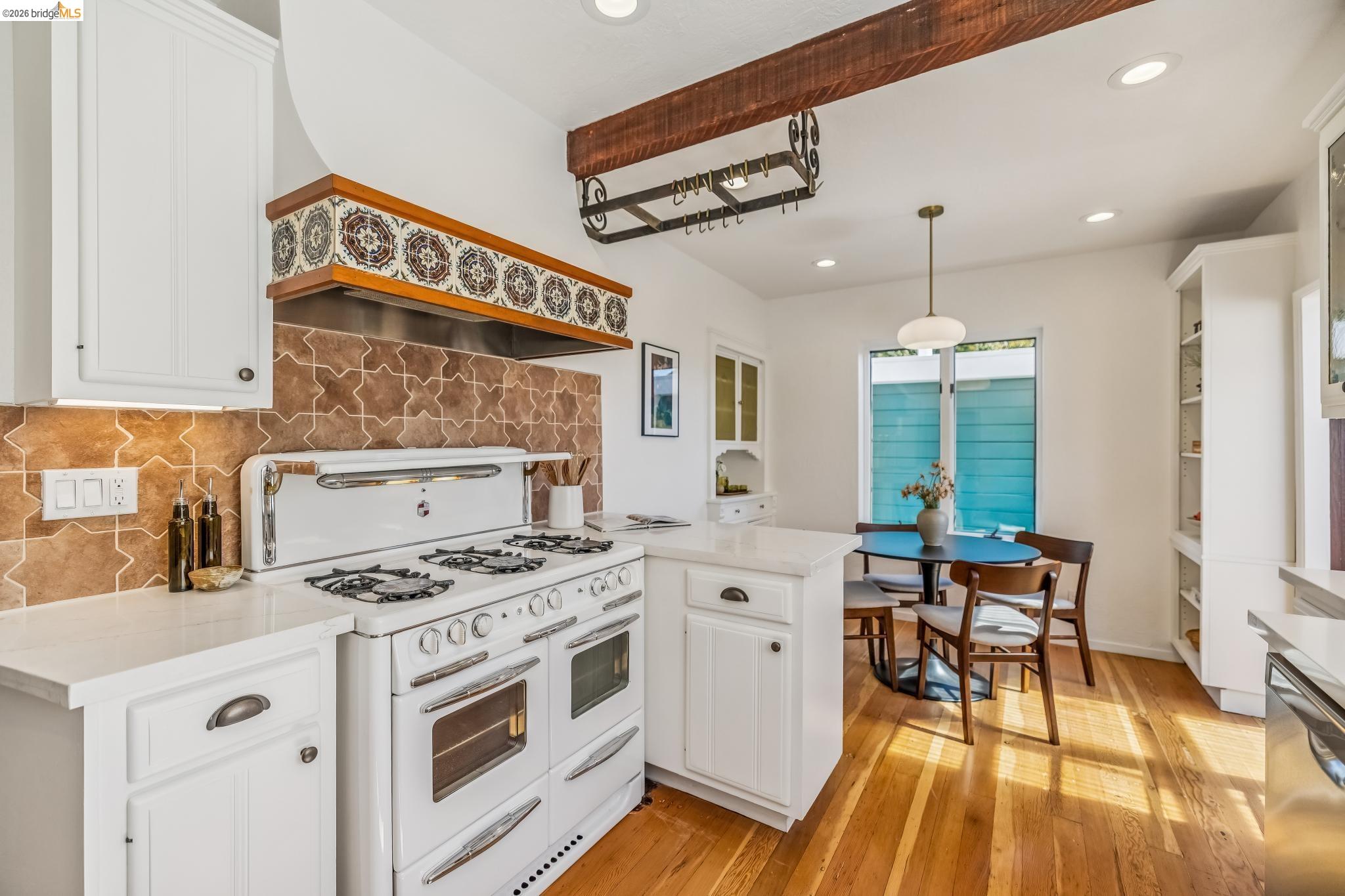1901 Clemens Road Oakland, CA 94602 - Photo 32 of 72 Gallery Image 32