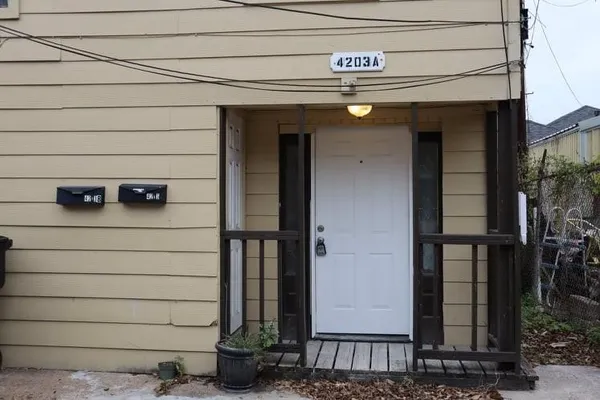 a view of front door of house