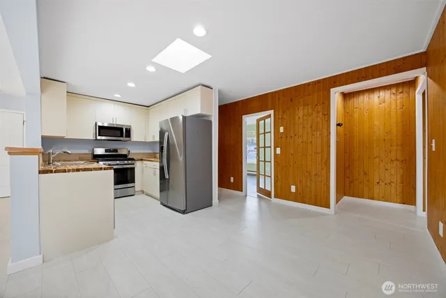 $425,000 | 7631 Parkland Drive, Blaine, WA 98230