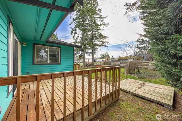 $425,000 | 7631 Parkland Drive, Blaine, WA 98230