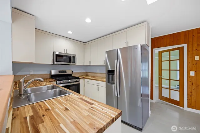 $425,000 | 7631 Parkland Drive, Blaine, WA 98230