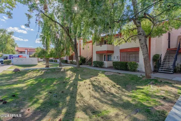 $182,500 | 4211 East Palm Lane, Unit 219, Phoenix, AZ 85008