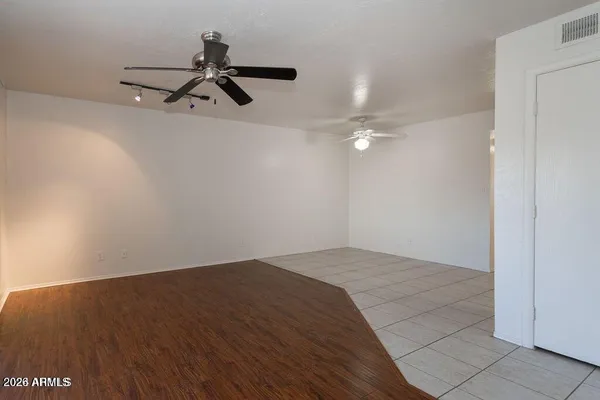$182,500 | 4211 East Palm Lane, Unit 219, Phoenix, AZ 85008