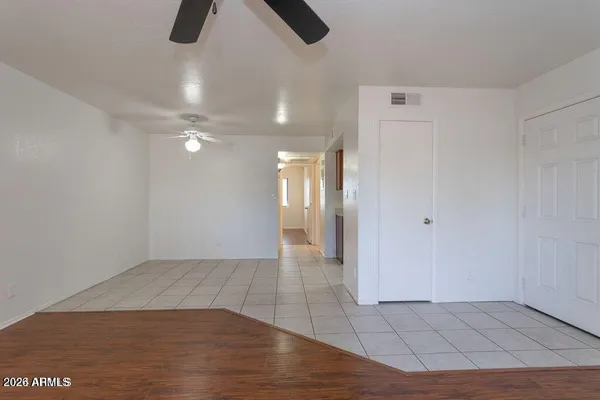 $182,500 | 4211 East Palm Lane, Unit 219, Phoenix, AZ 85008