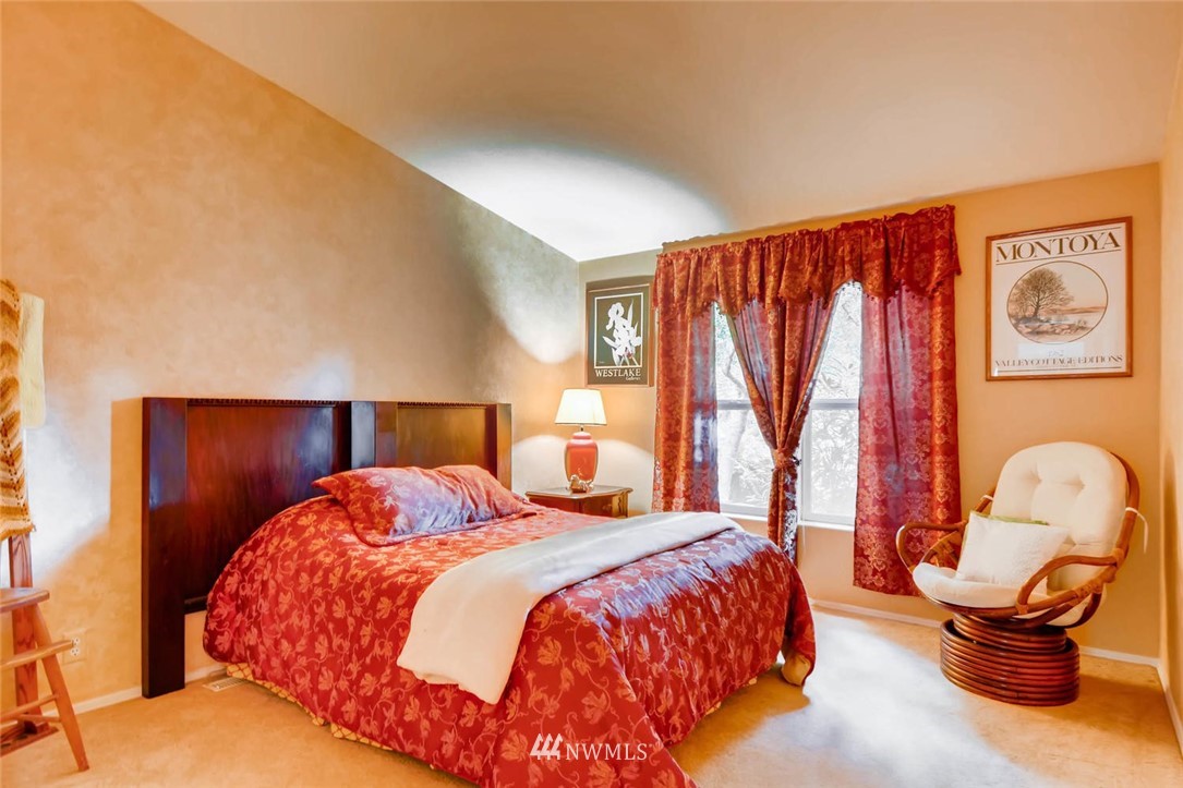 16026 Renton Issaquah Road Southeast Renton, WA 98059 - Photo 15 of 25