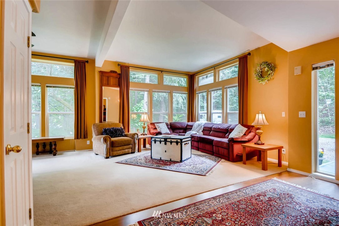 16026 Renton Issaquah Road Southeast Renton, WA 98059 - Photo 5 of 25